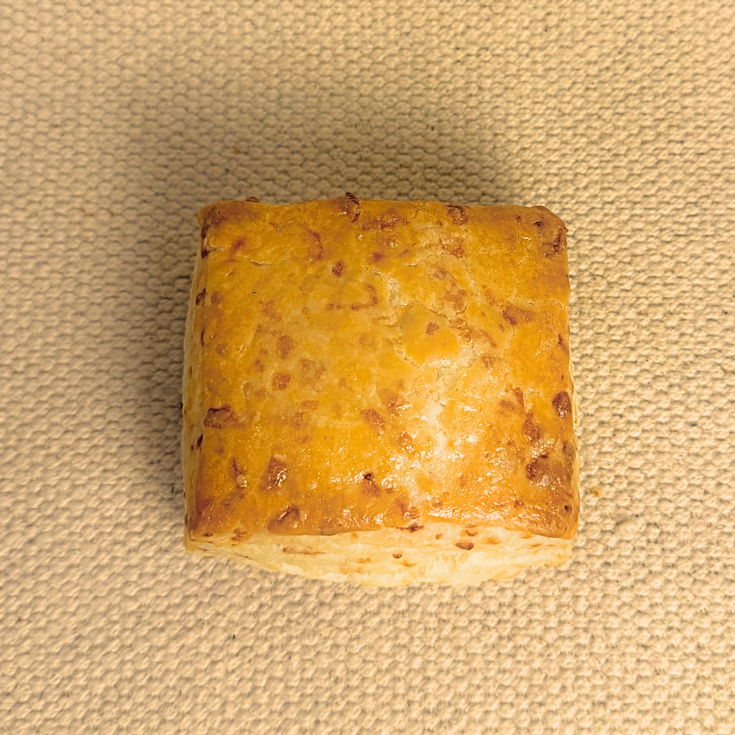 gouda buttermilk biscuit