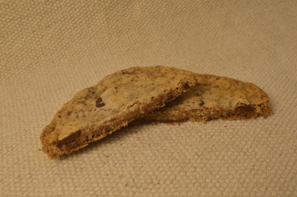 chocolate chip cookie